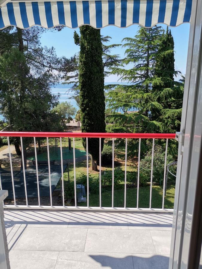 Apartments House Pinezic Малинска Екстериор снимка