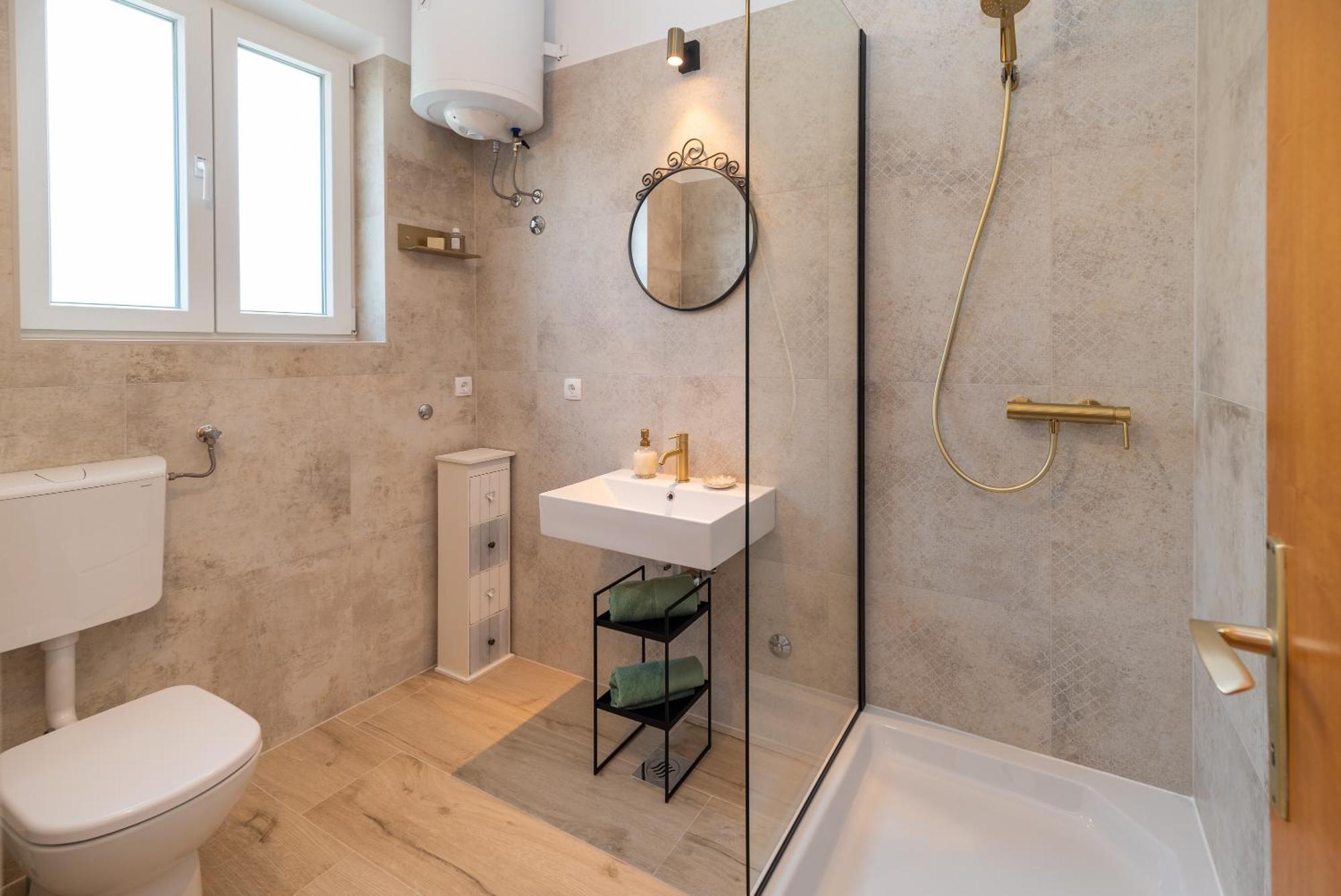 Apartments House Pinezic Малинска Екстериор снимка